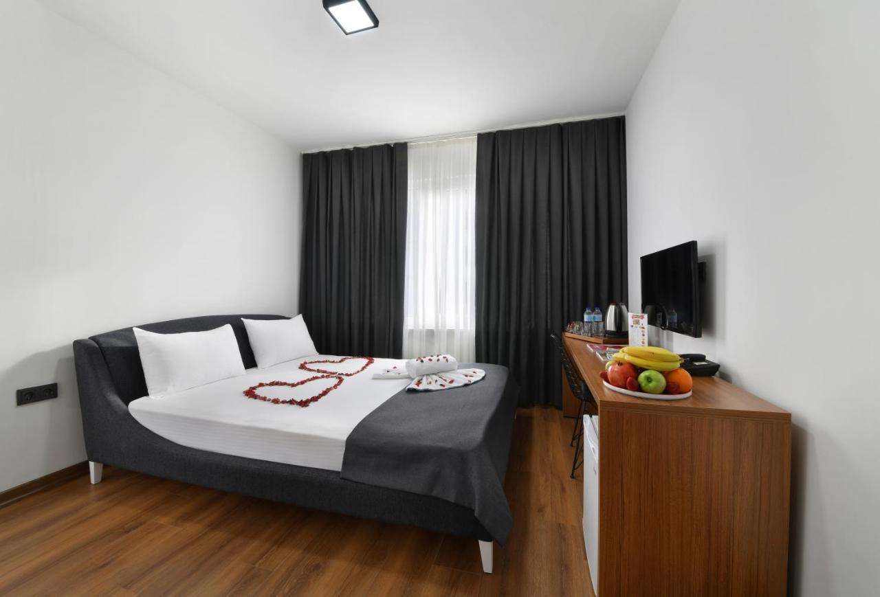 Nish Suites Atasehir Estambul Exterior foto