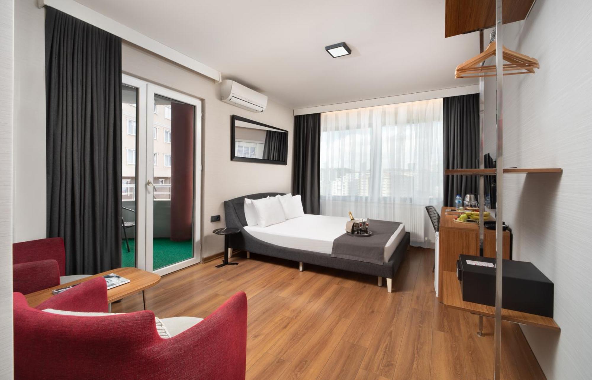 Nish Suites Atasehir Estambul Exterior foto
